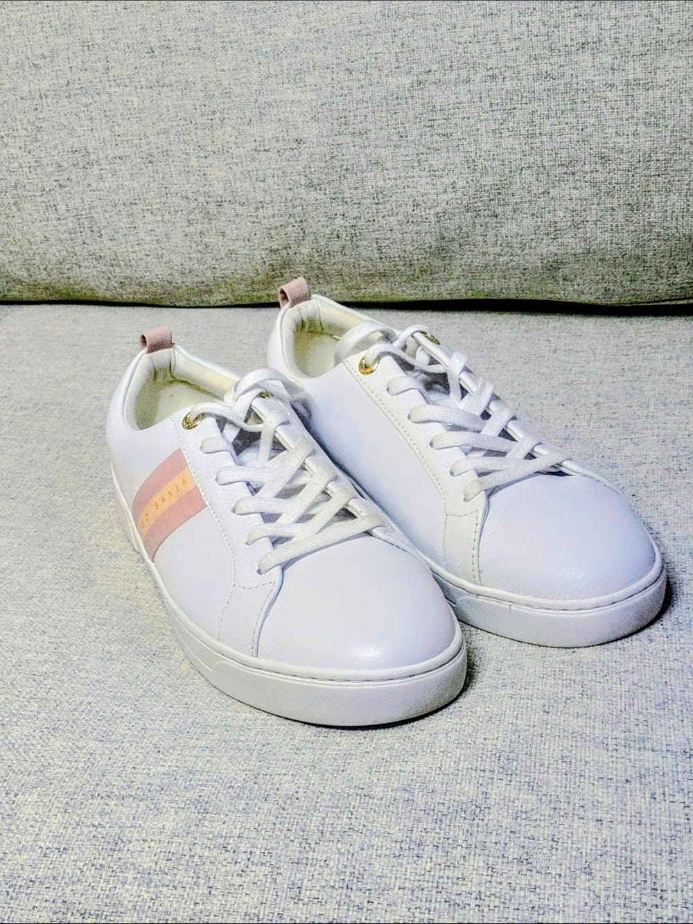 Ted Baker White Sneakers Size 11 | Pink Stripe | Lace Up | Worn Once